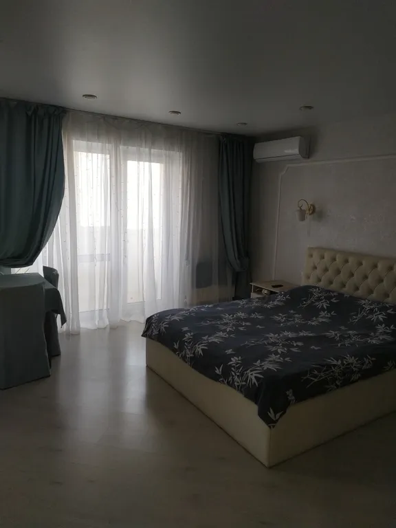 Уютная квартира-студия с джакузи и отличным ремонтом в самом центре