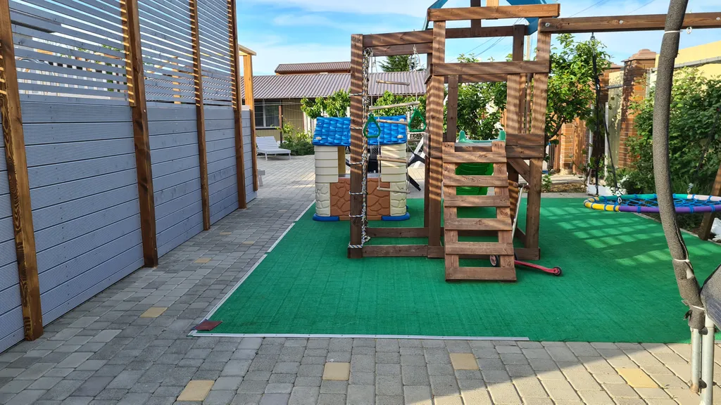 Квартира 1-комнатная Квартира — Кучугуры