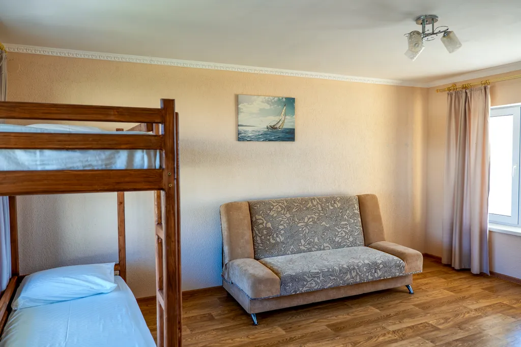 Семейный двухкомнатный номер