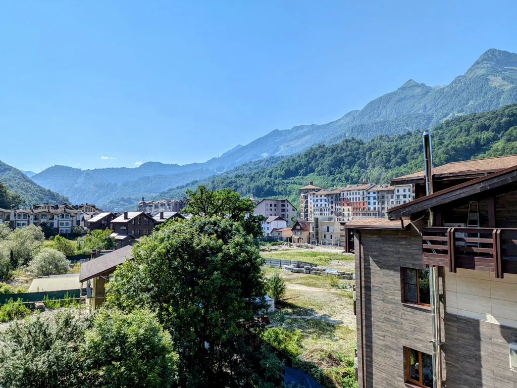 Евротрёхкомнатный апартамент с панорамным видом