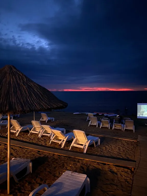 Уютный дом у моря