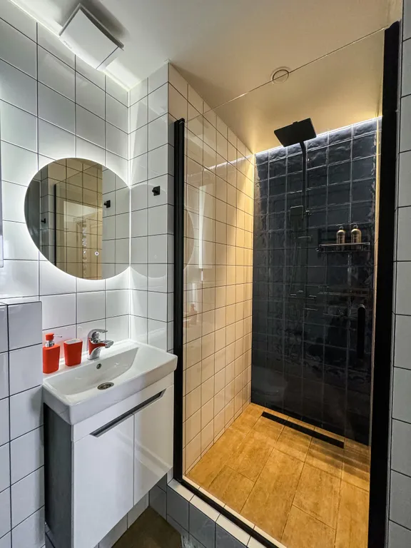 Квартира у пруда