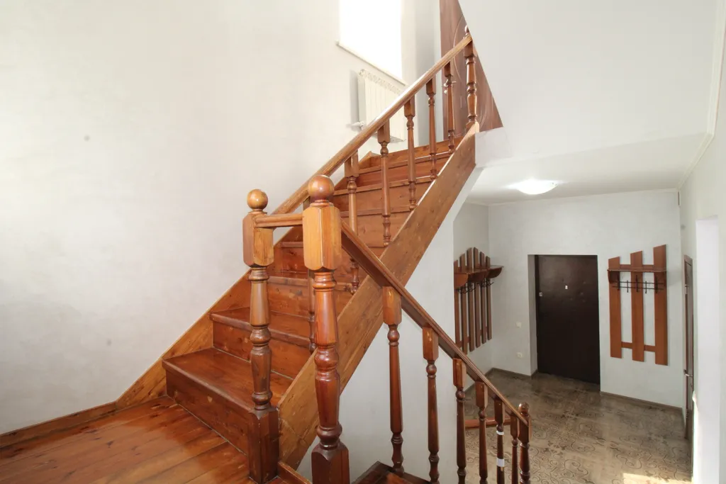 Аренда коттеджа для отдыха с теплым бассейном, сауной, бильярдом