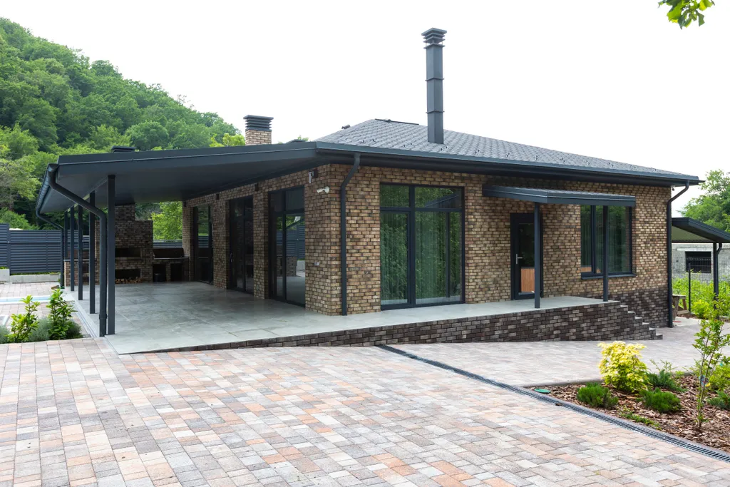 Уединенная вилла в окружении гор на Черноморском побережье