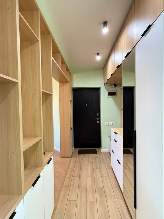 Евротрехкомнатная уютная квартира рядом с жд вокзалом