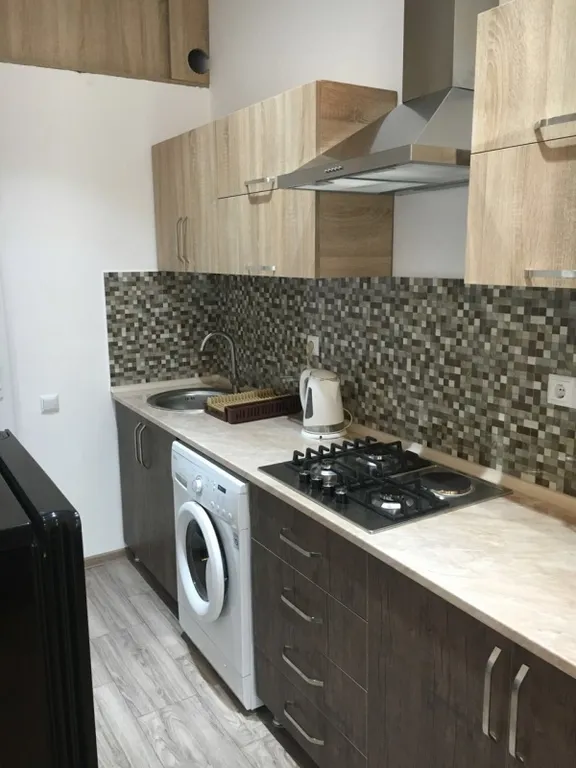 Квартира 2-комнатная Квартира — Батуми