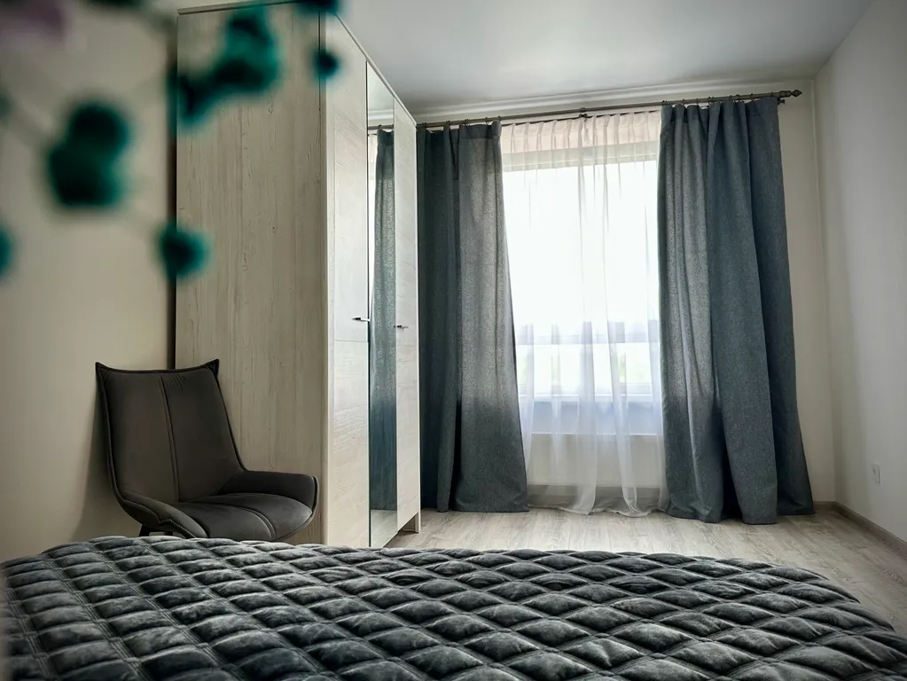 Современная квартира в новом районе вдали от шумных дорог и толп людей