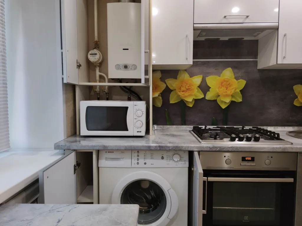 Квартира 1-ая квартира спальный район рядом с Волейбольным центром — Ярославль