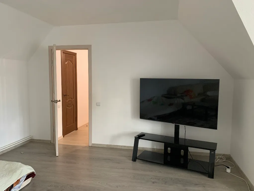 Коттедж Уютный дом — Ивангород