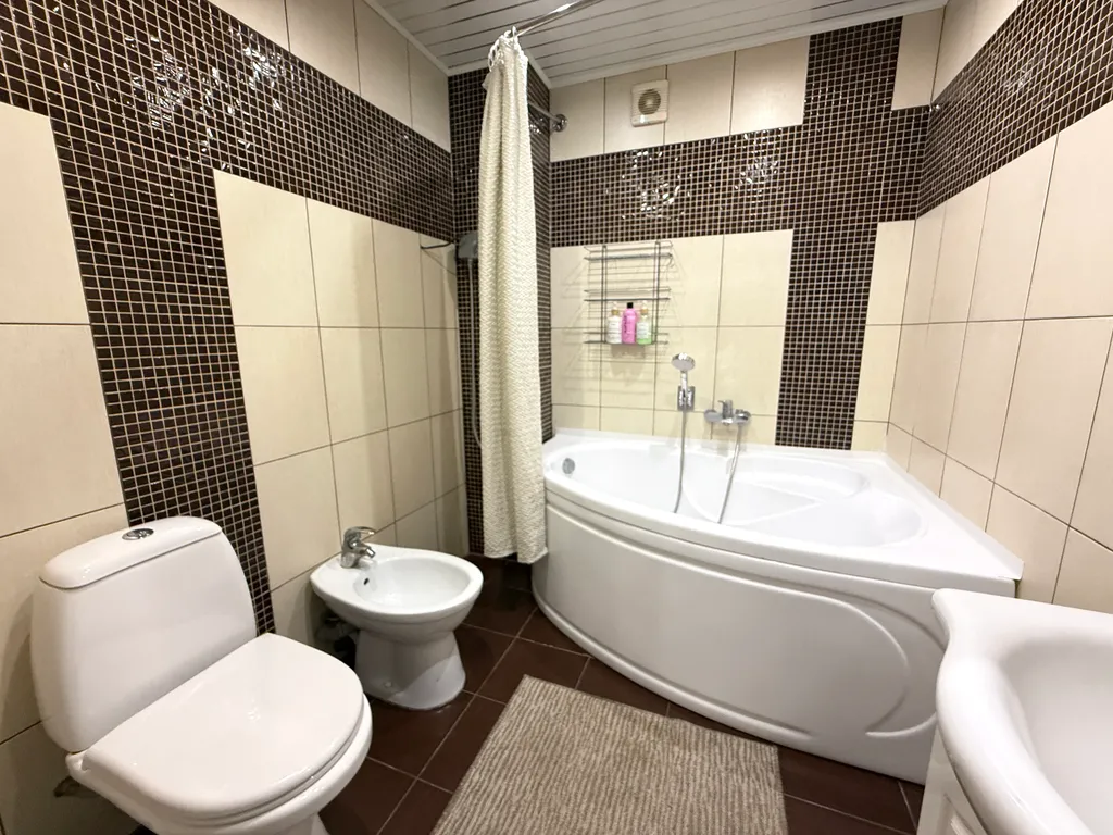 Квартира 1-к квартира рядом с аквапарком — Тюмень