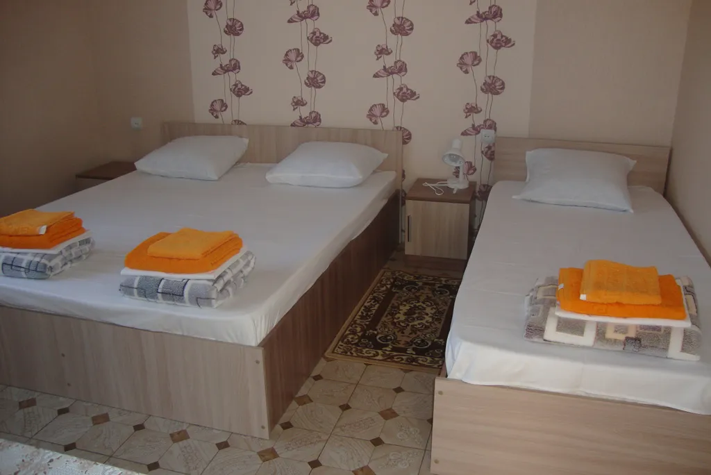 Двухкомнатные апартаменты с кухней