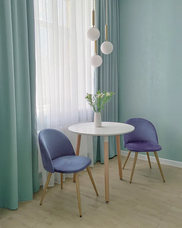 Квартира рядом с дворцами и фонтанами