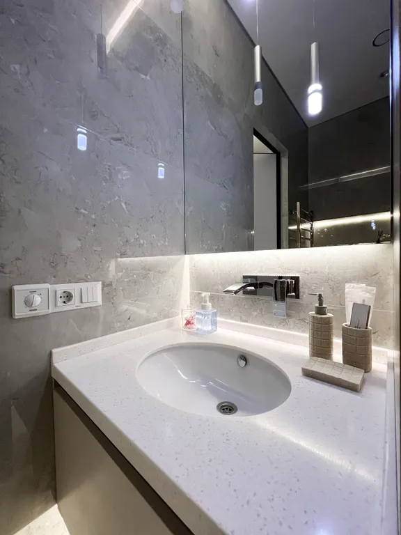 Современная стильная студия с видом на Tashkent City