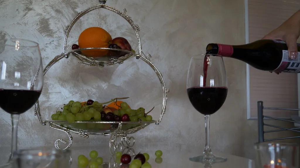 Дом со всеми удобствами, на большом участке