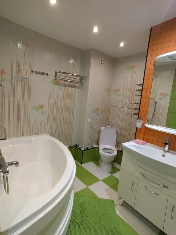 Просторная и уютная квартира с видом на озеро и сопки