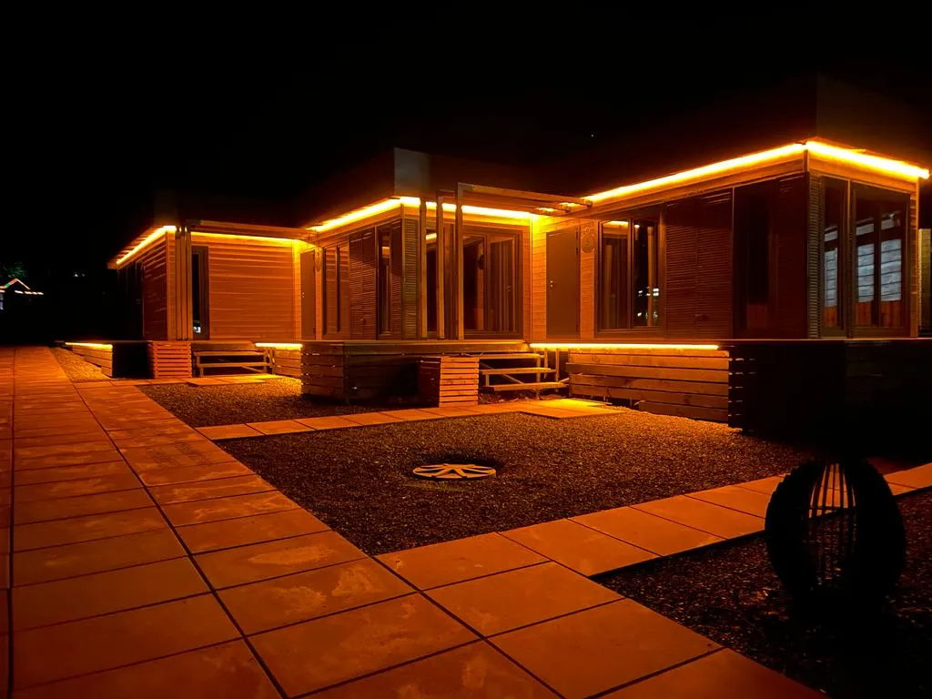 Дома с видом на гору