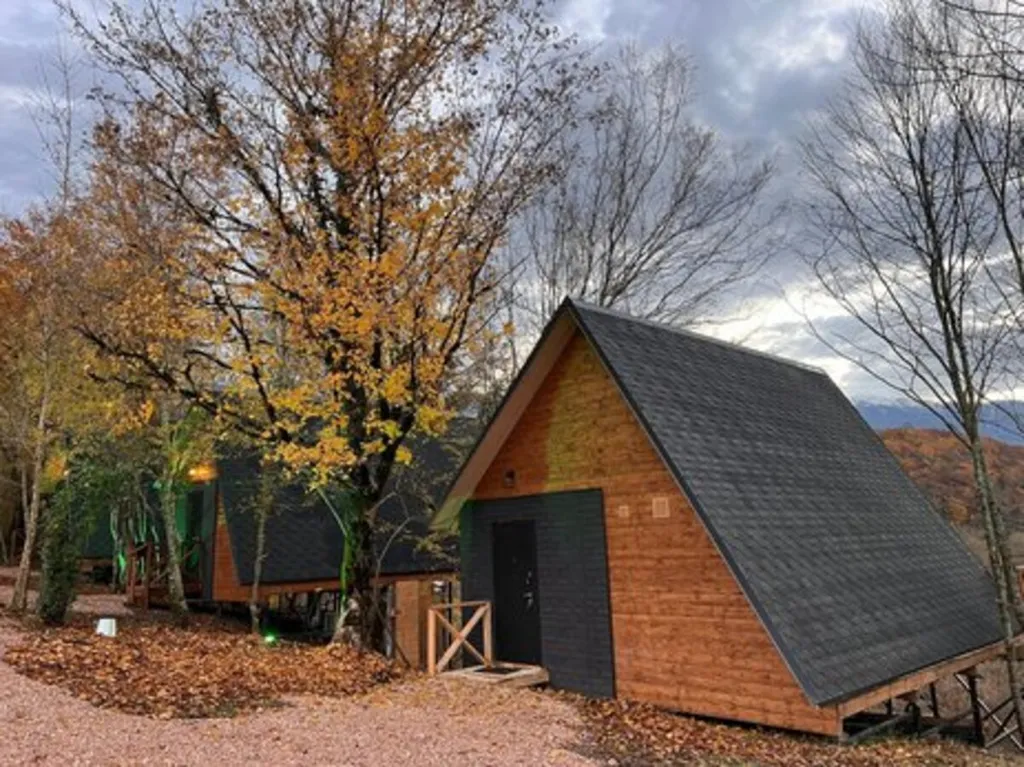 Большой домик в глэмпинге эко-ферма Гуляй поле