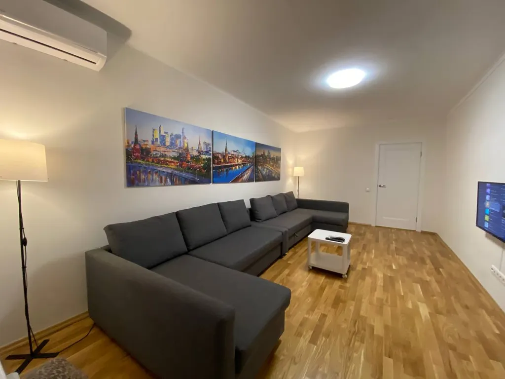 Квартира 3-комнатная Квартира — Москва