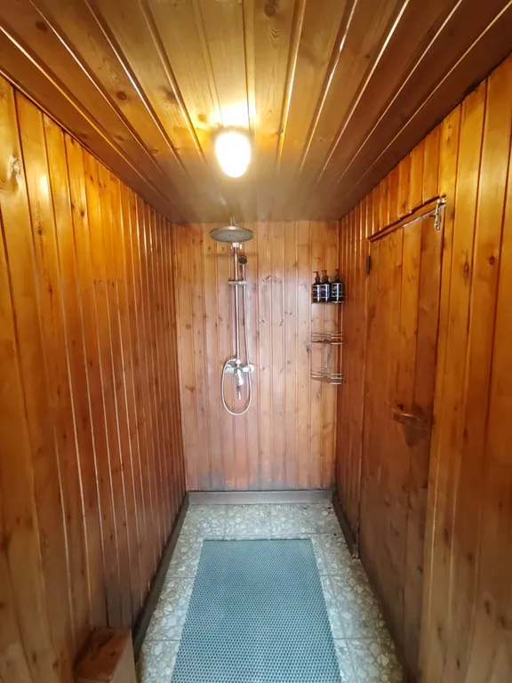 Дом с видом на лес и озеро с баней