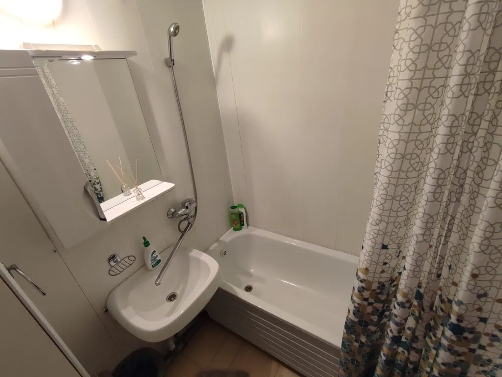 Уютная однокомнатная в центре Железнодорожного