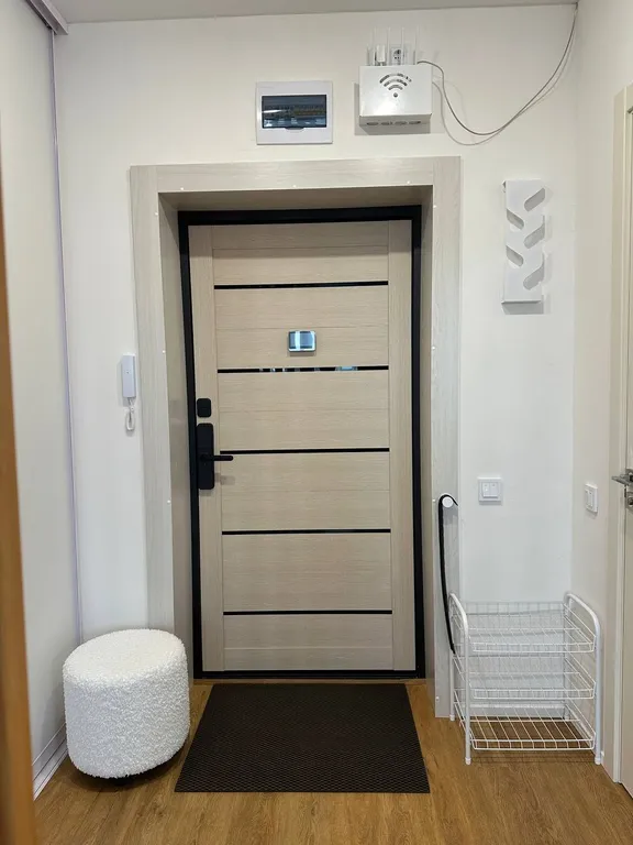 Светлая студия с панорамой центра