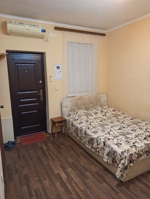 Уютная студия в коттедже частного сектора