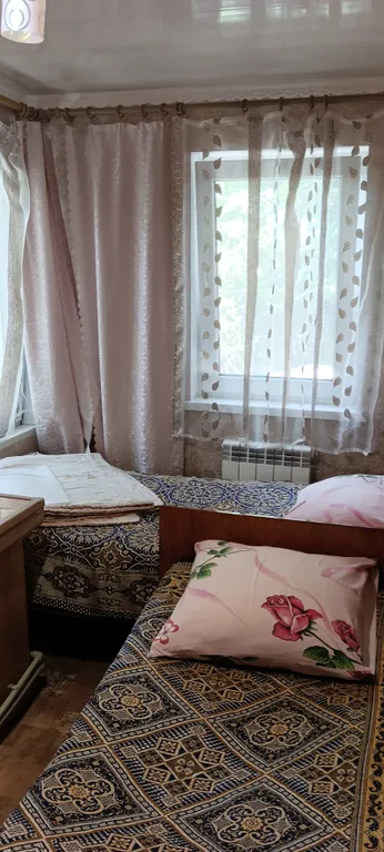 Коттедж Отдельный двухкомнатный номер - коттедж у моря со всеми удобствами — Алушта