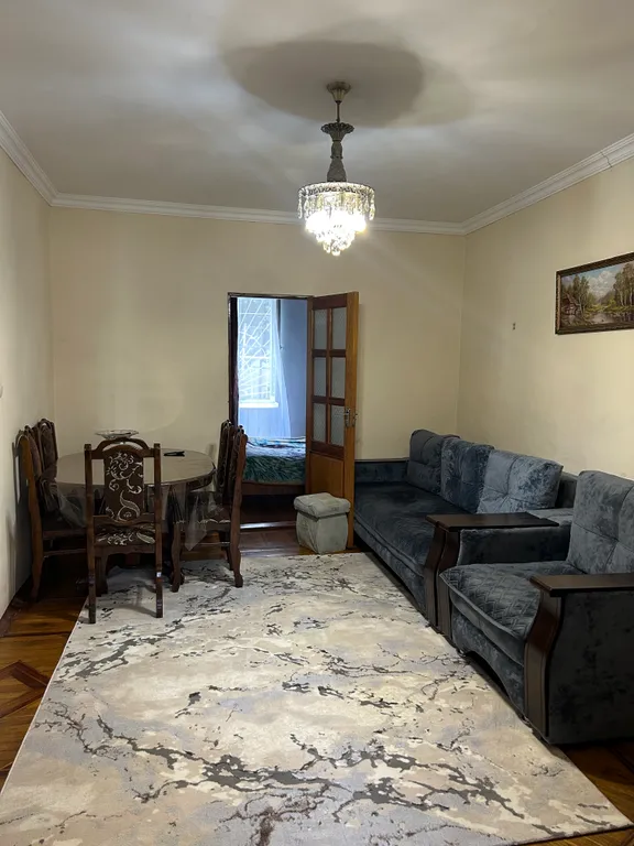 Этаж под ключ в доме в центре города