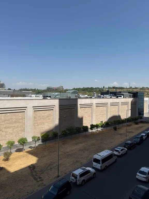 Cherry Tree House Near Dalma Garden Mall