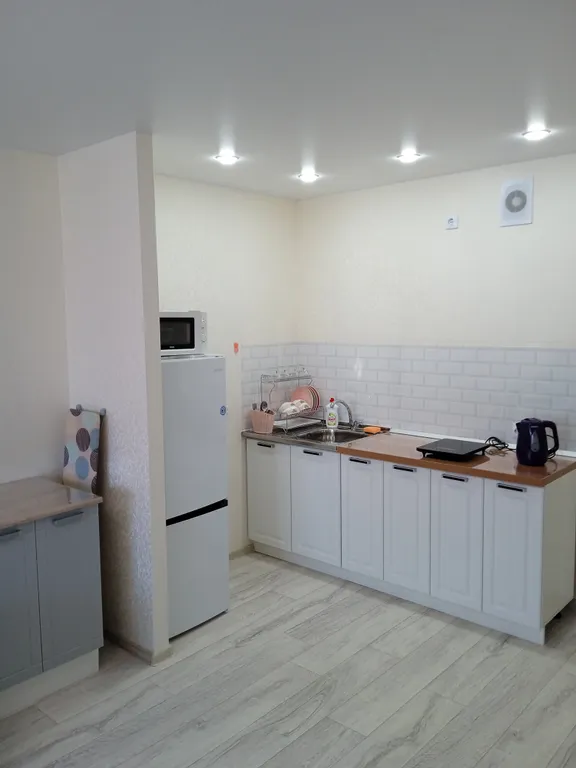 Просторная студия рядом с монастырем в новом доме