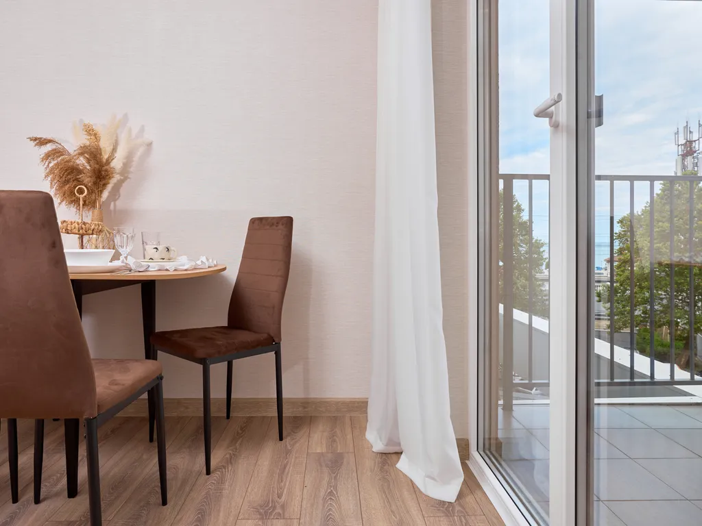 Двухкомнатная квартира с прямым видом на море в ЖК Каравелла Портигали