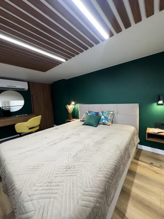 Квартира Квартира Стильный двухуровневый апартамент с собственной террасой — Геленджик