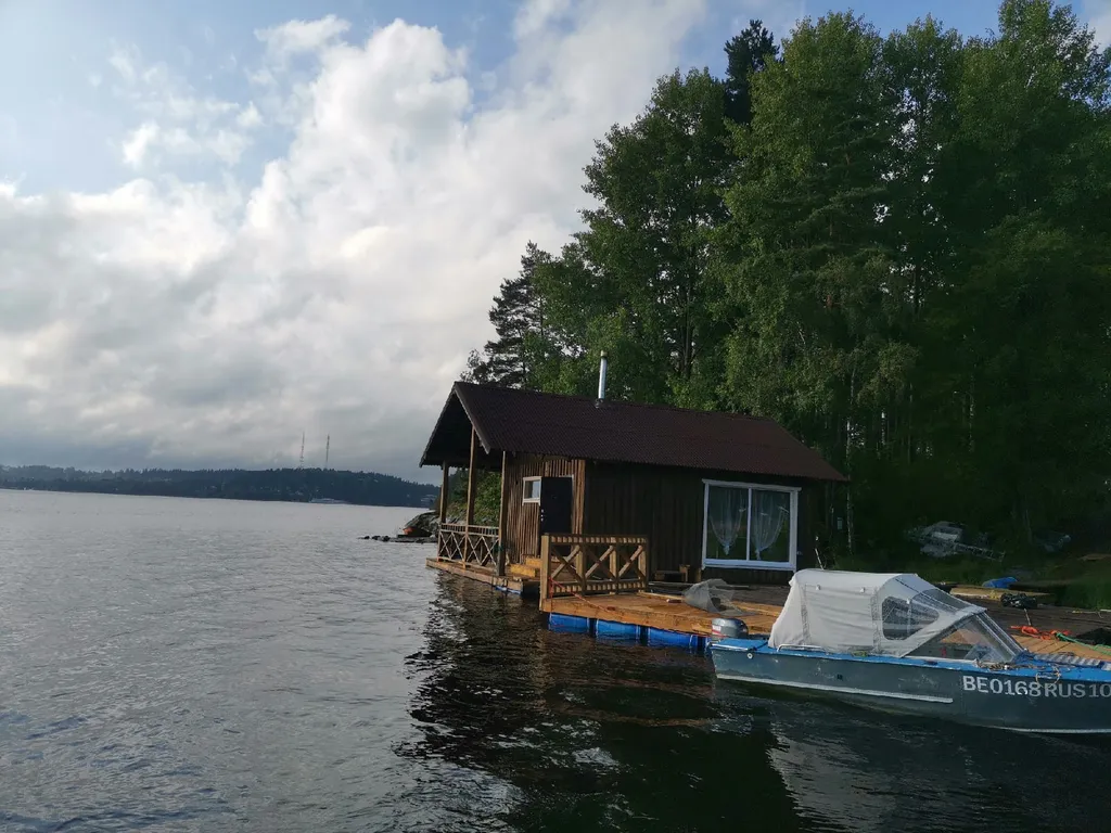 Плавдом с баней