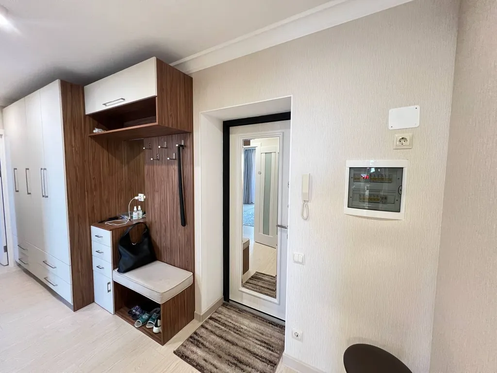 Двухкомнатная квартира с видом на море