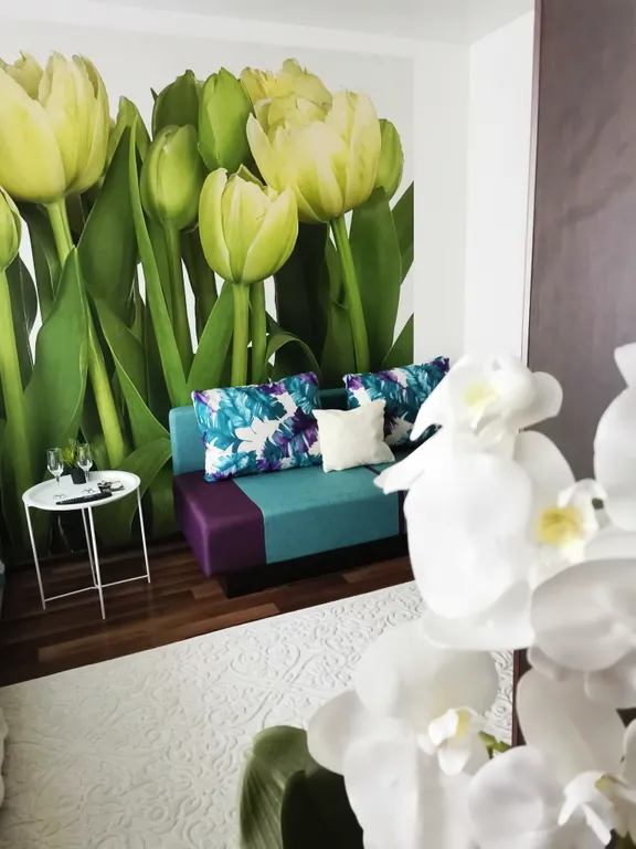 Чистая уютная и яркая квартира