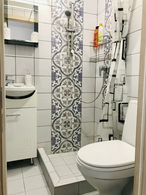 Современная студия Бирюза на площади Маркса