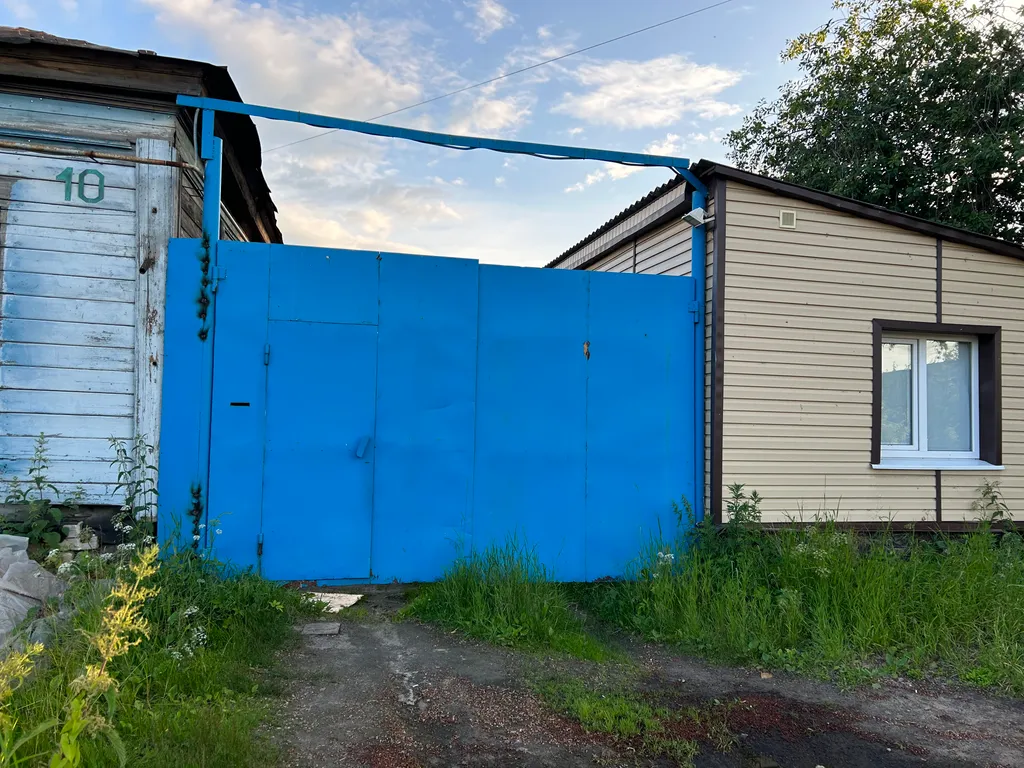 Дом с отдельным входом