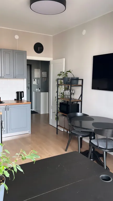 Квартира с балконом