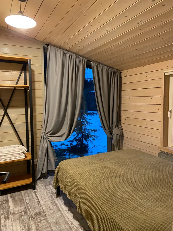 Коттедж 3-комнатный Дом — Стеклянный