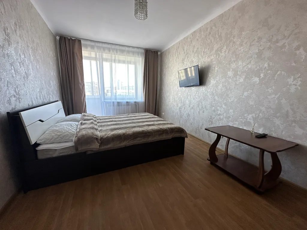 Квартира Двухкомнатная квартира в центре — Красноярск