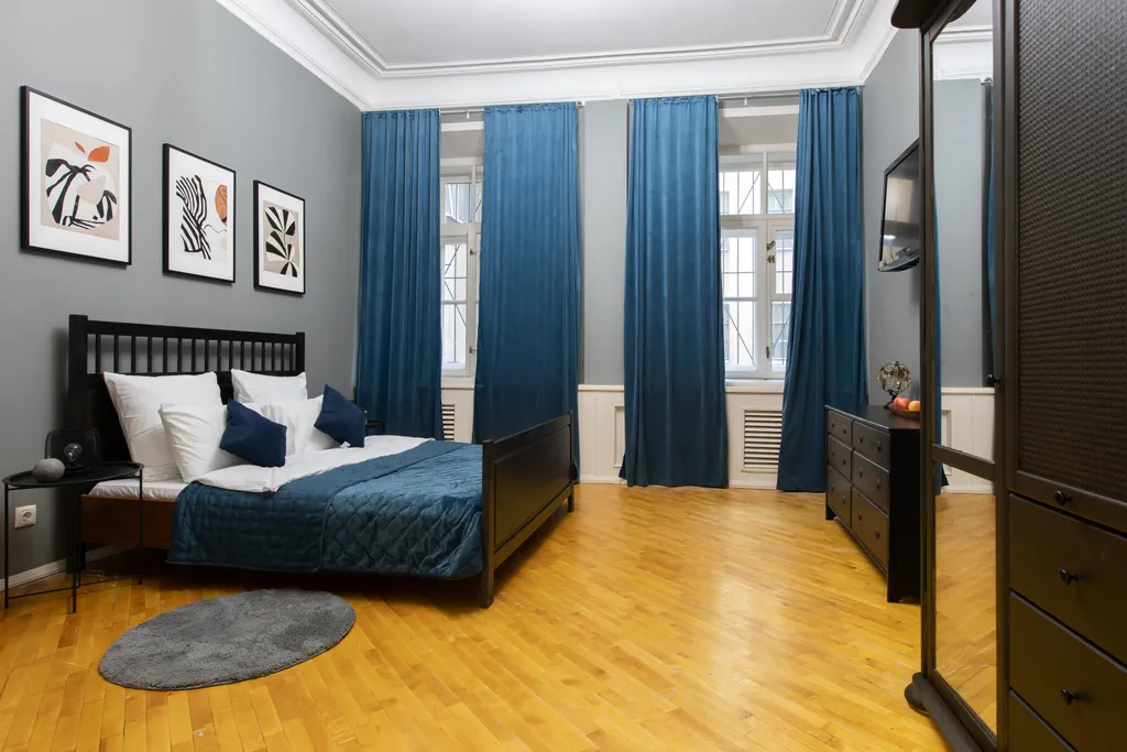 Просторные апартаменты в доходном доме купца Елисеева