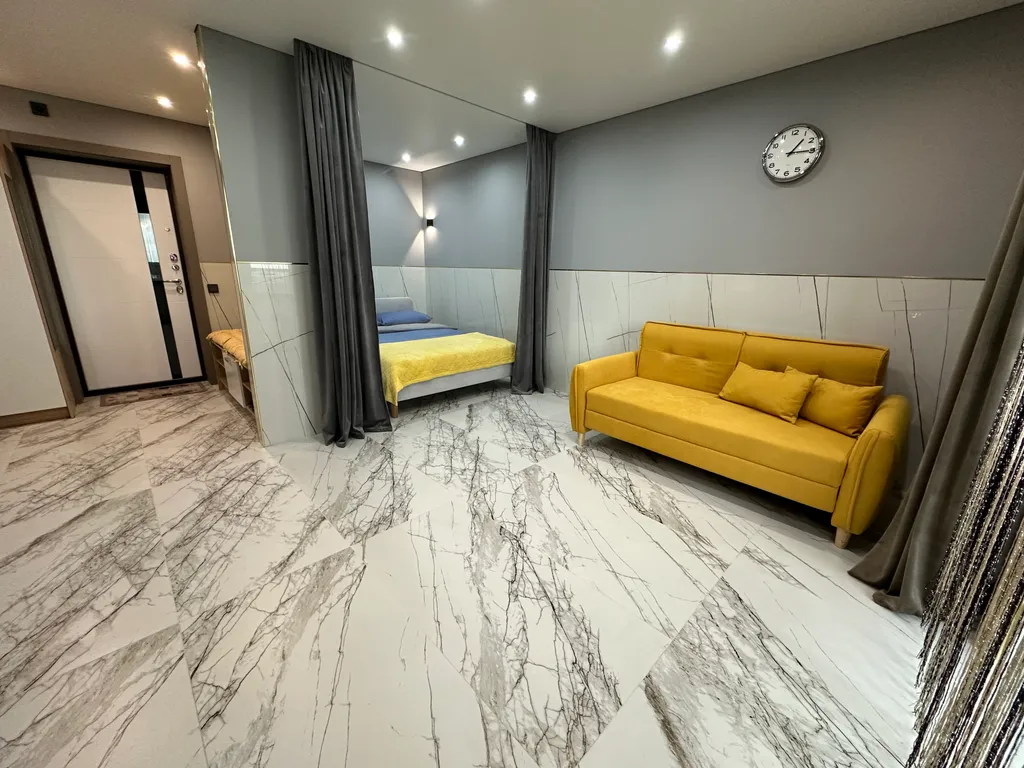 Студия премиум класса в самом центре города.