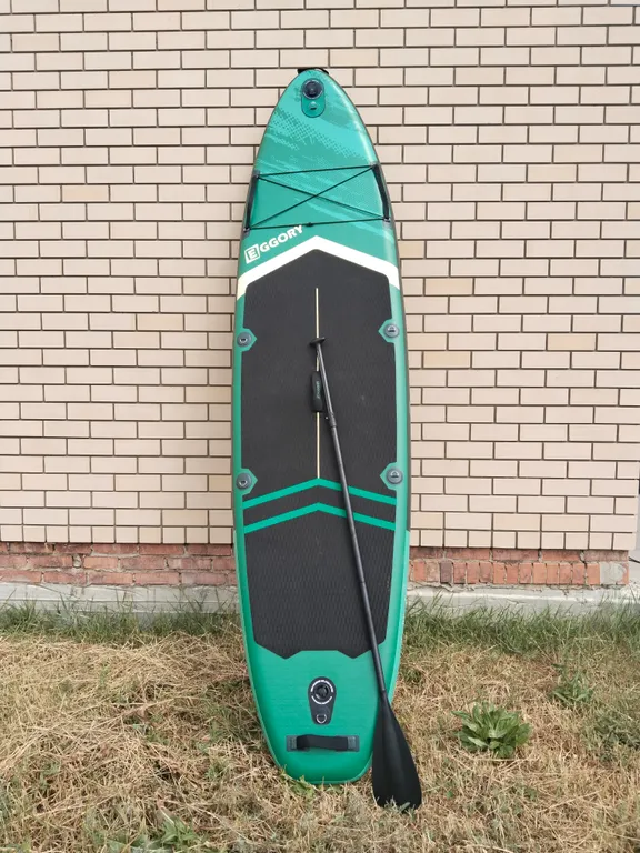 Дом с бассейном рядом с Волгой