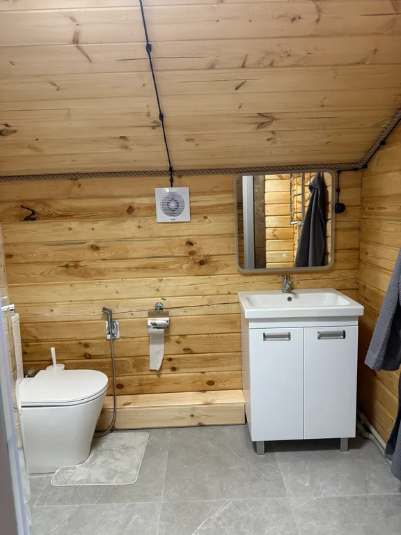 Сказочный двухэтажный коттедж в Терсколе - ваше окно в горное чудо