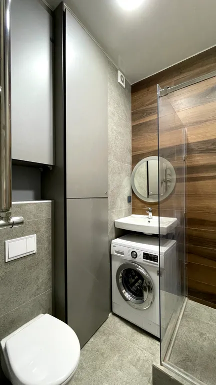 Квартира с балконом у моря