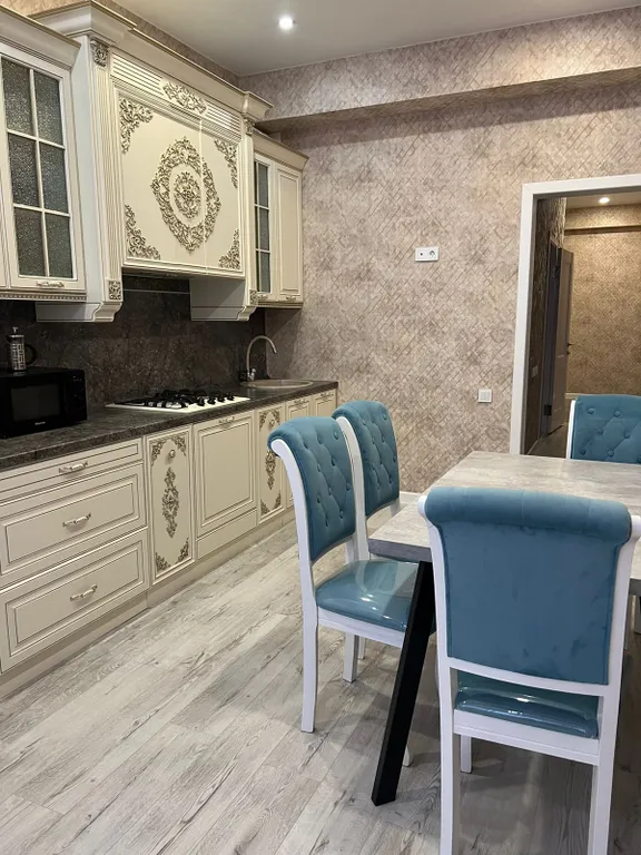 Уютная двухкомнатная квартира в шаговой доступности от пляжа — аренда посуточно в Каспийск