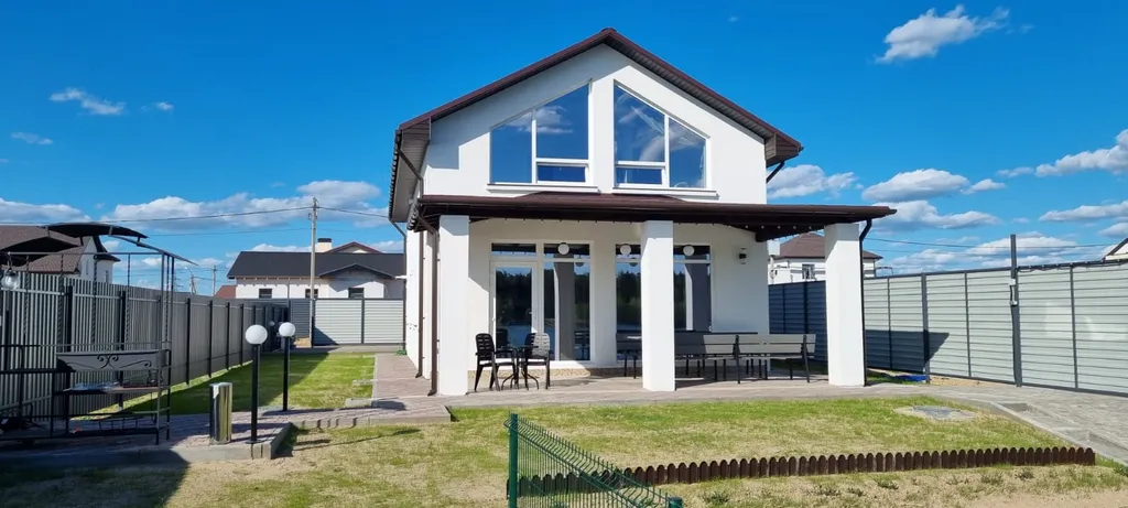 Дом Мечта на берегу на озере с собственным пляжем и сауной в доме