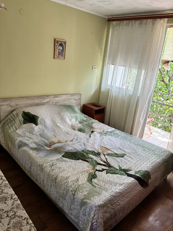 Квартира Квартира Отдельный этаж в доме у моря — Севастополь