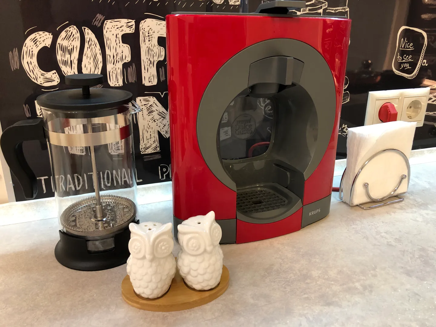 Кофемашина капсульного типа Dolce Gusto Krups, заварочный чайник