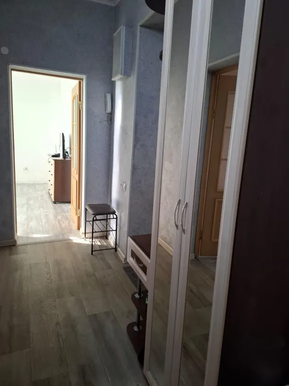 Квартира Две раздельные комнаты и балкон — Омск